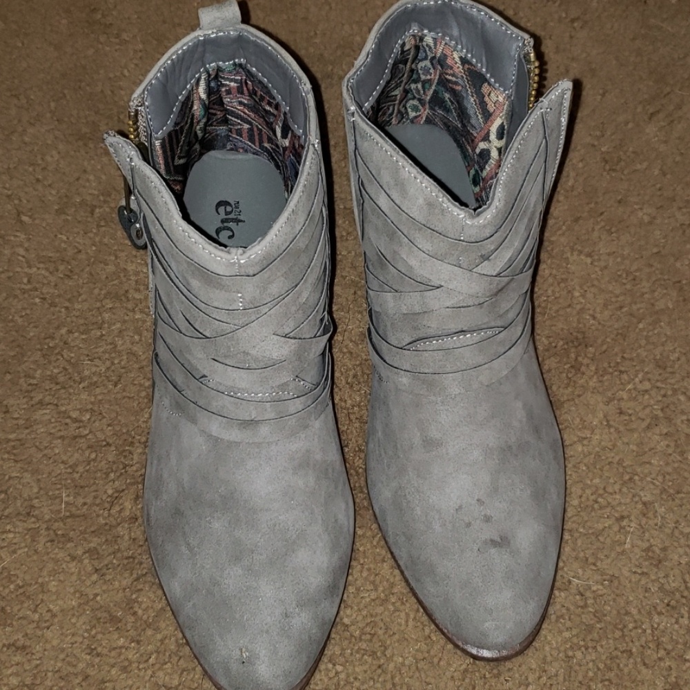 Gray Rue 21 booties - Picture 2 of 2